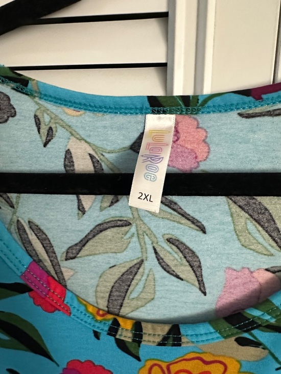 Lularoe Blue Floral Long Sleeve Top Size 2XL - Picture 4 of 4